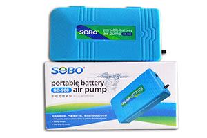 Sủi chạy pin Sobo SB960 Battery Air Pump Single Outlet máy tạo oxy chạy pin, máy bơm oxy pin sạc